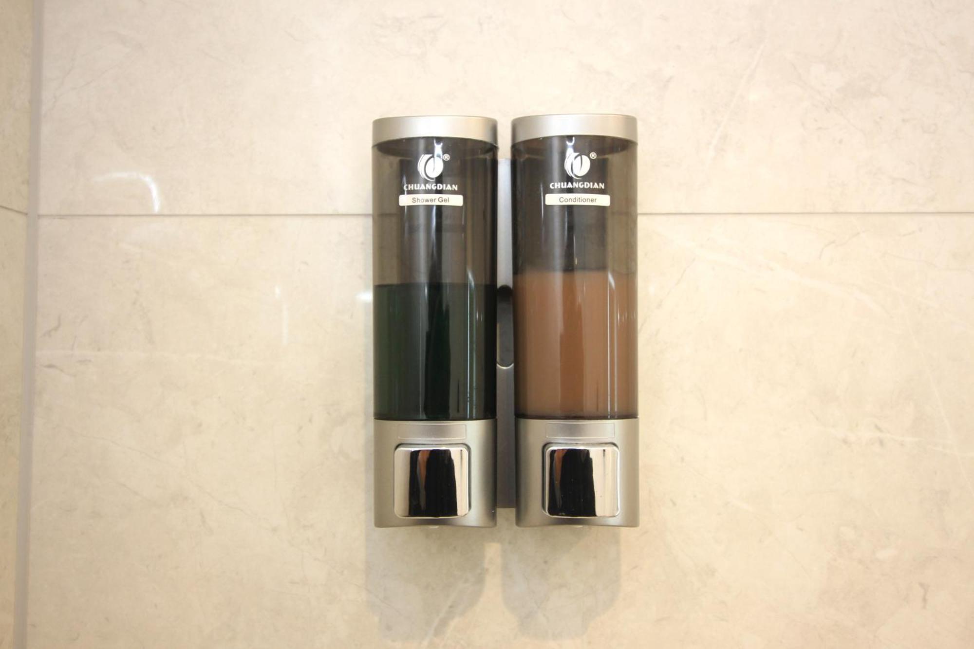 Urban Living With Wi-fi, Balcony & Parking Apartment *